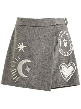 Never Fully Dressed Embroidered Celestial Brushed Knit Skort Size 8